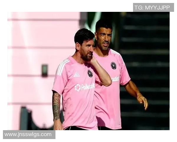 足球明星球衣赠送活动开启让球迷与偶像更亲近的机会来了